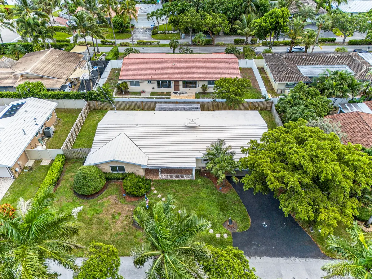 balistreri-1 at 2750 SE 3rd Street, Pompano Beach
