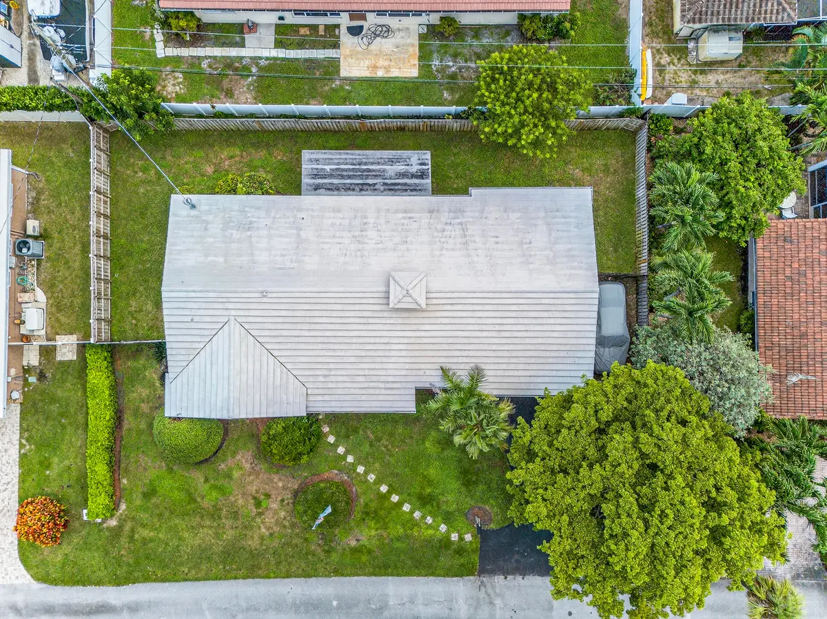 balistreri-2 at 2750 SE 3rd Street, Pompano Beach