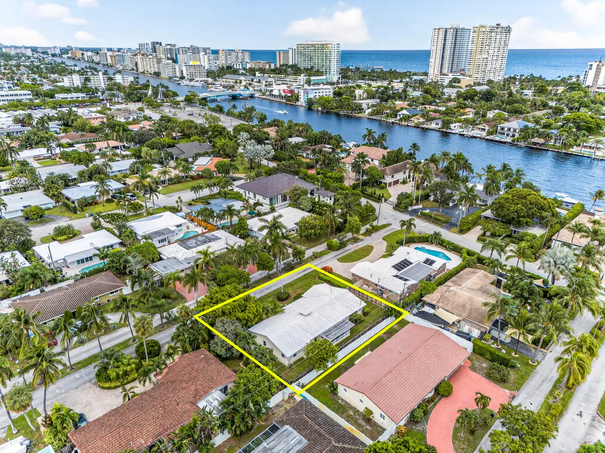 balistreri-5-ol at 2750 SE 3rd Street, Pompano Beach