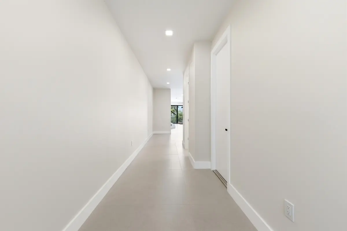 821 SW 1st Street, Fort Lauderdale, FL – photo 7