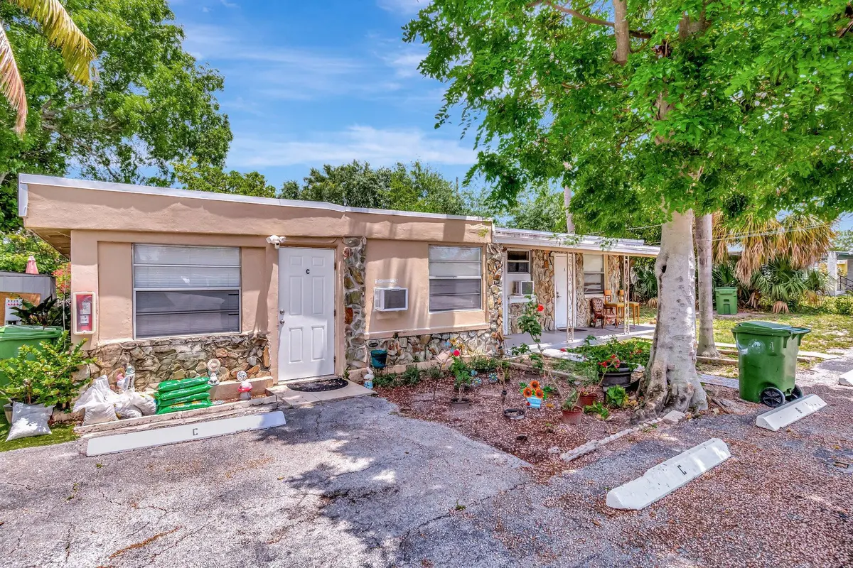 4-web-or-mls-DSC_7651 at 3063 Floweva Street A, West Palm Beach