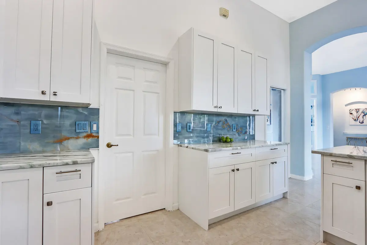 18_Image_18_mls at 16146 N 72nd Dr Drive, Palm Beach Gardens
