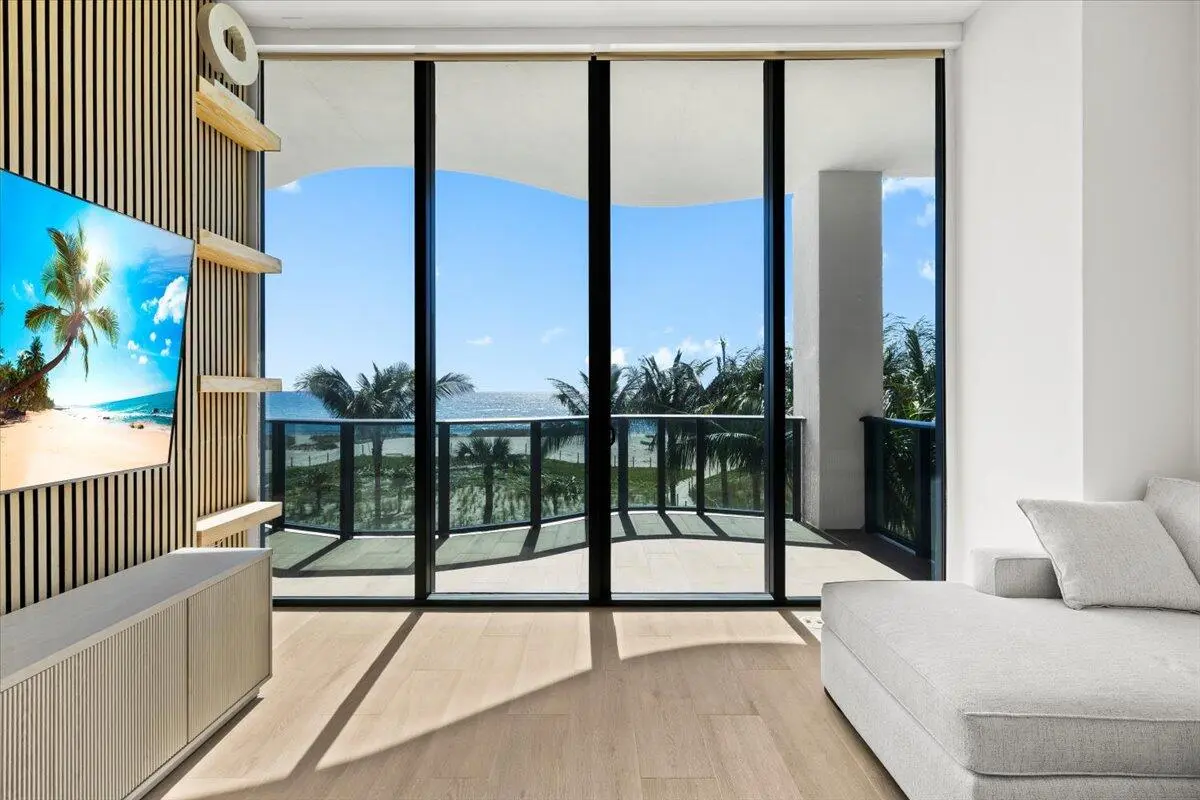 1-18-424a0544 at 900 N Ocean Boulevard 305, Pompano Beach