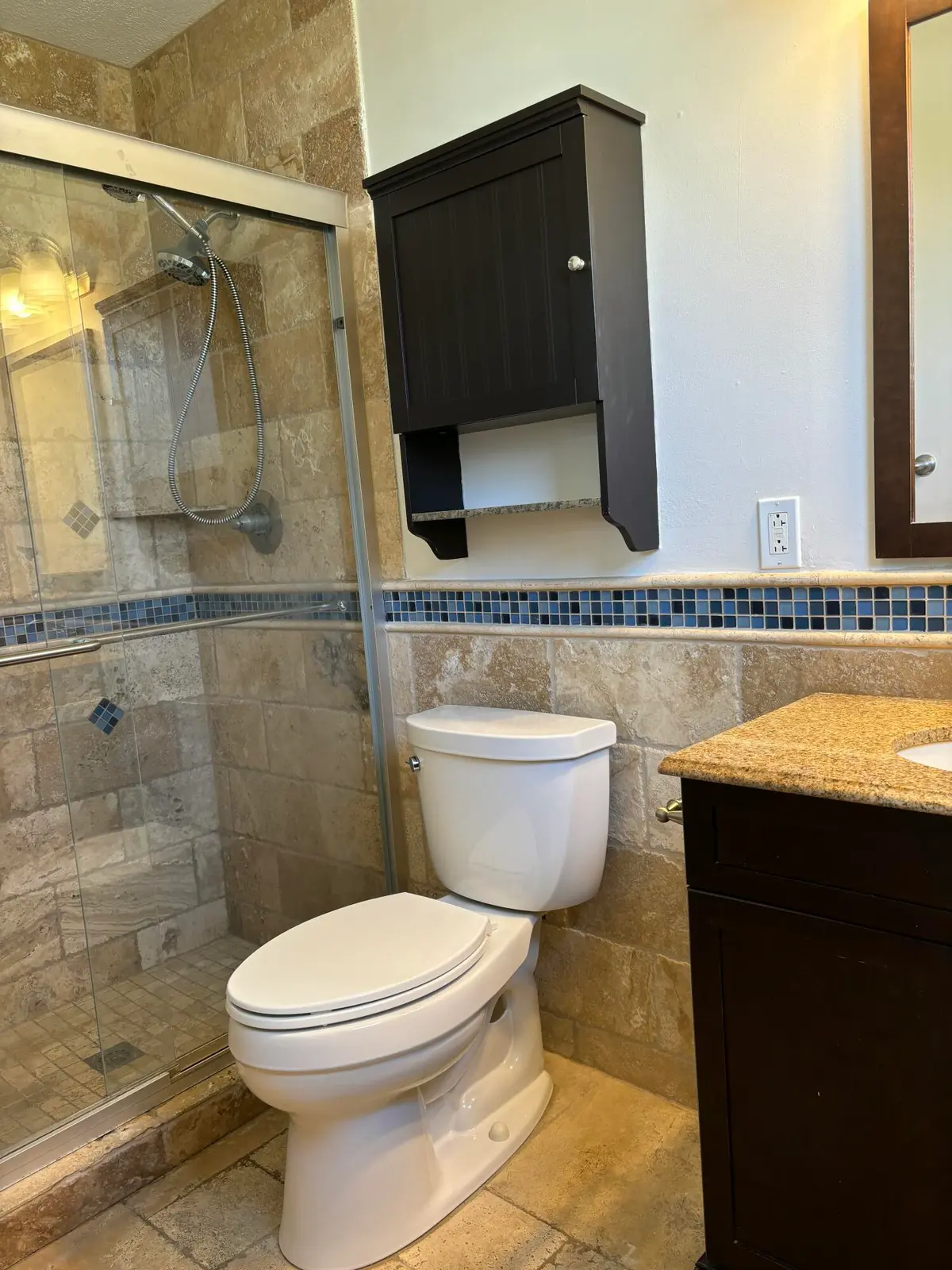 Master Bath at 9033 SE Hobe Ridge Avenue, Hobe Sound