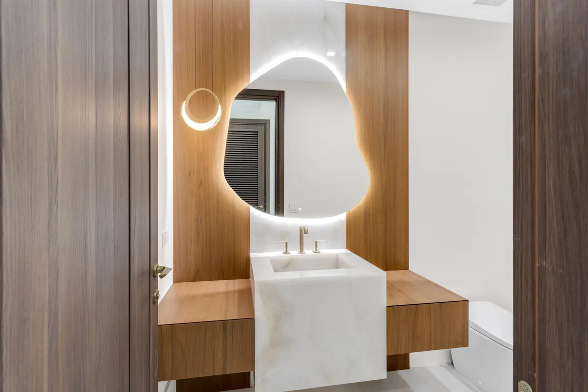 BATHROOM_4_EB at 310 NE 2nd Street, Boca Raton