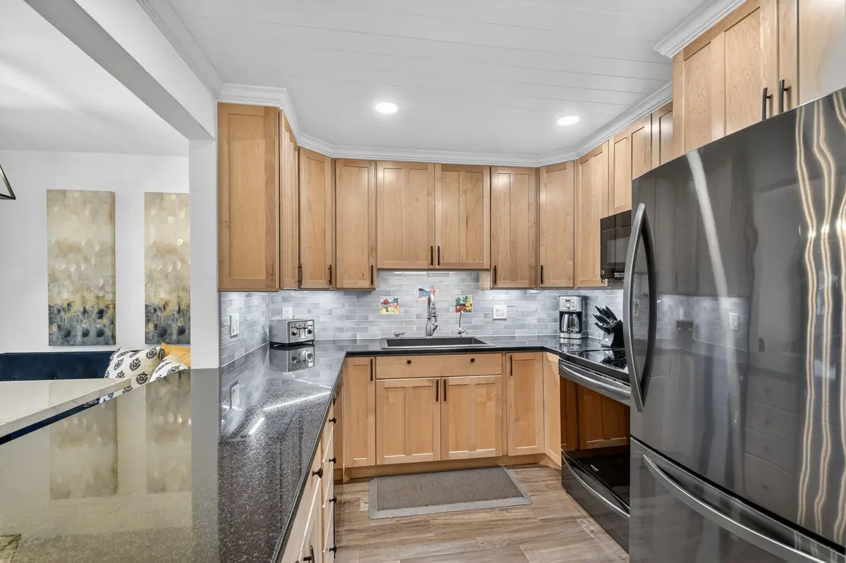 5-web-or-mls-DSC_6378 at 1502 S Lakeside Drive 214, Lake Worth Beach