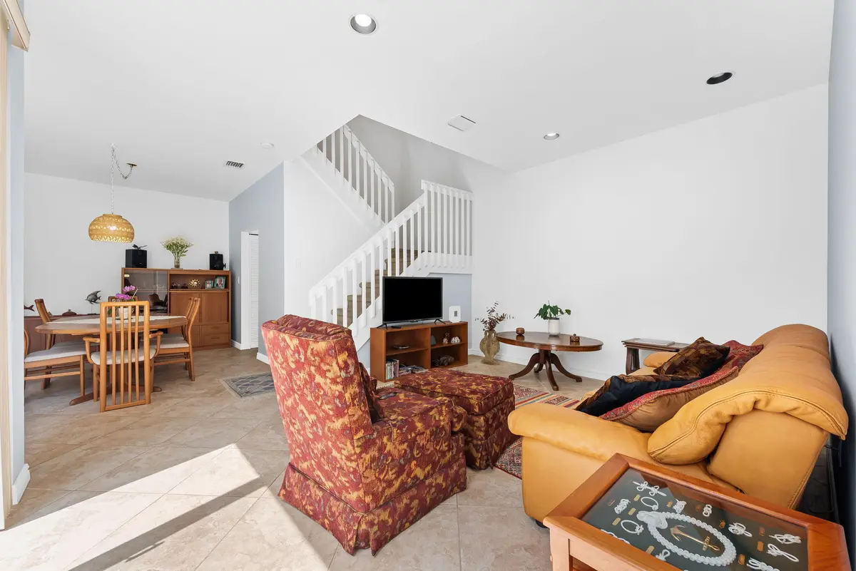 931 b at 931 Lemonwood Court, Hollywood