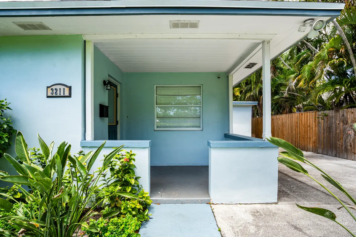 3211 Poinsettia Avenue at 3211 Poinsettia Avenue, West Palm Beach