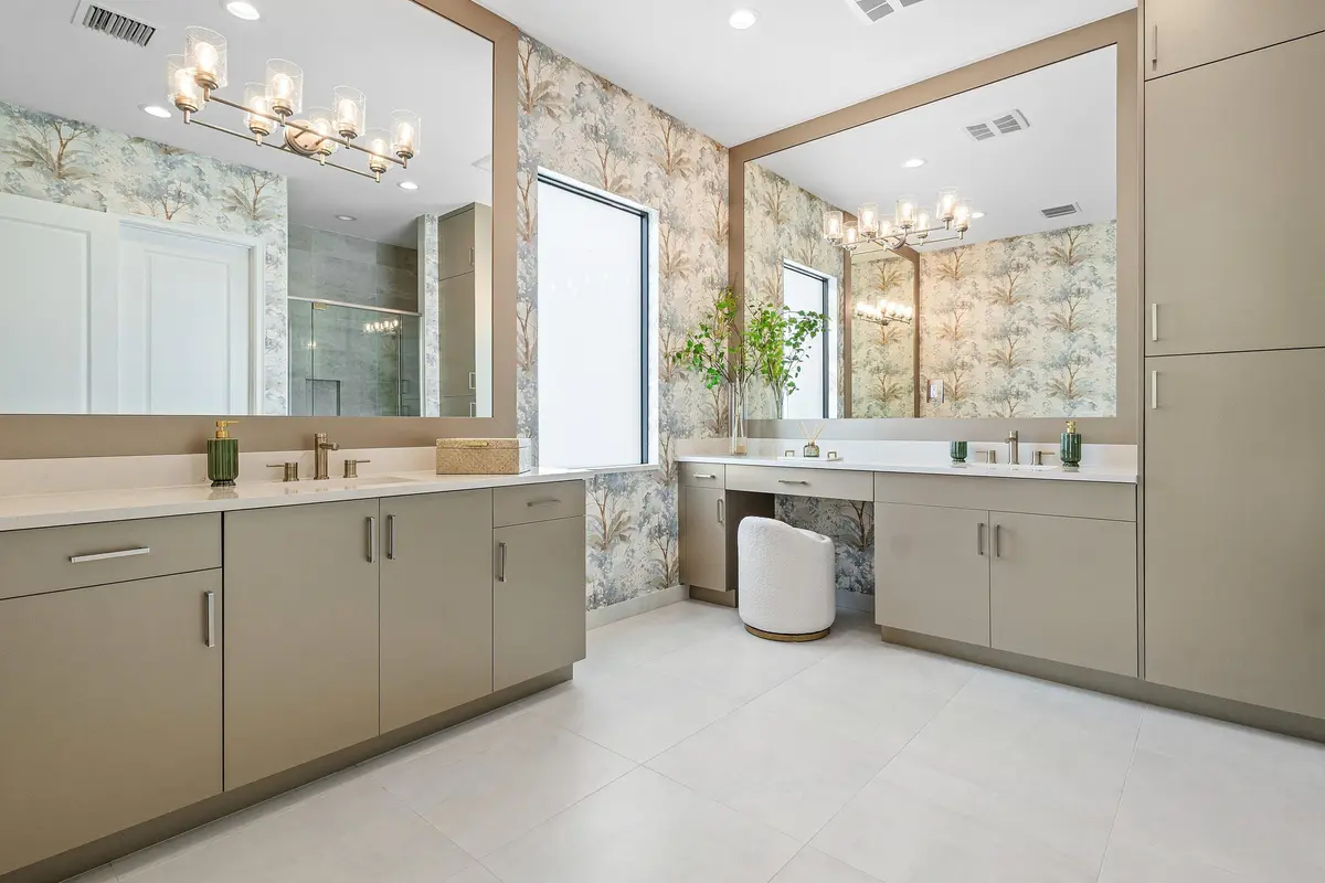 Primary Bath at 11620 Clever Cardinal Ct, Boynton Beach