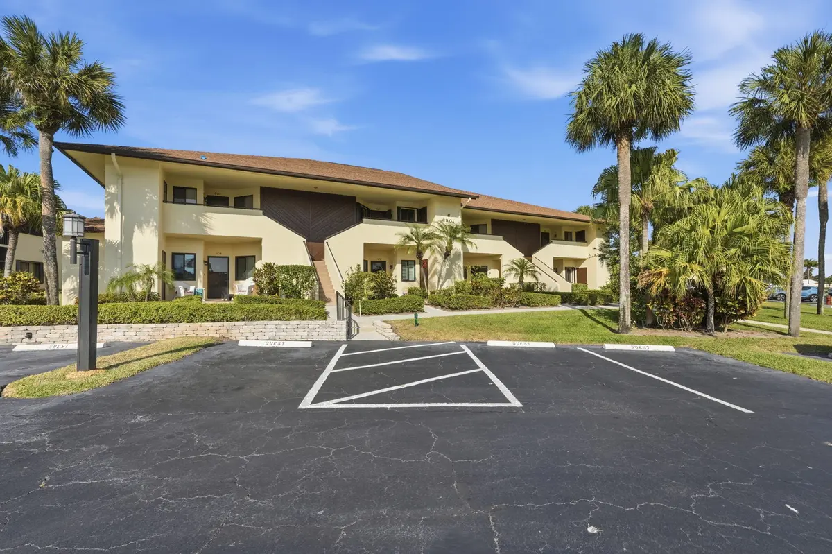 39-web-or-mls-6901_SE_Constitution_Blvd_ at 6901 SE Constitution Boulevard 102, Hobe Sound