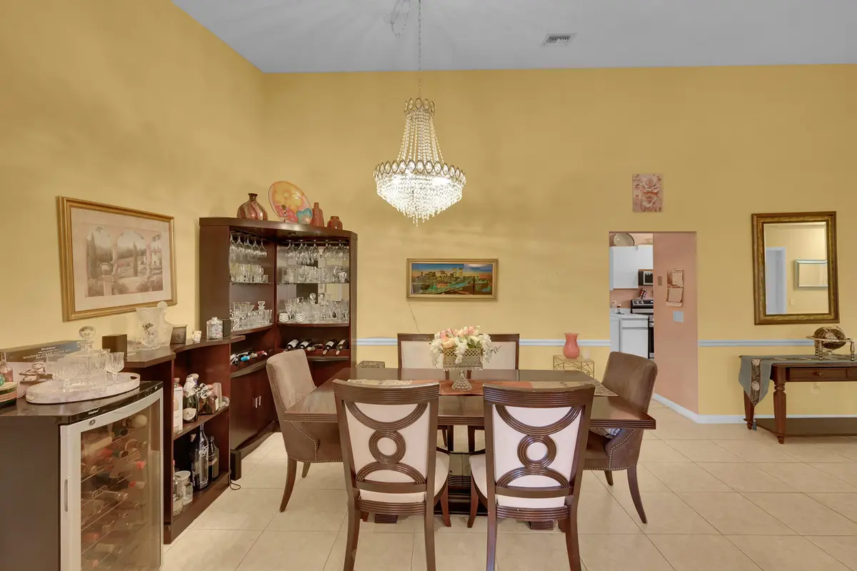 11_1 (18) at 5379 Verona Drive H, Boynton Beach