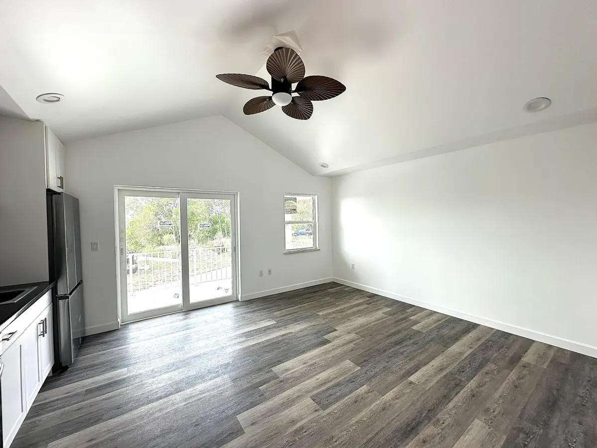 Living room 1 at 0 SE Morningside Drive,