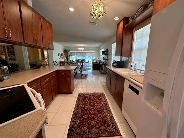 4 kitchen at 1880 SW Springfield Court, Palm City