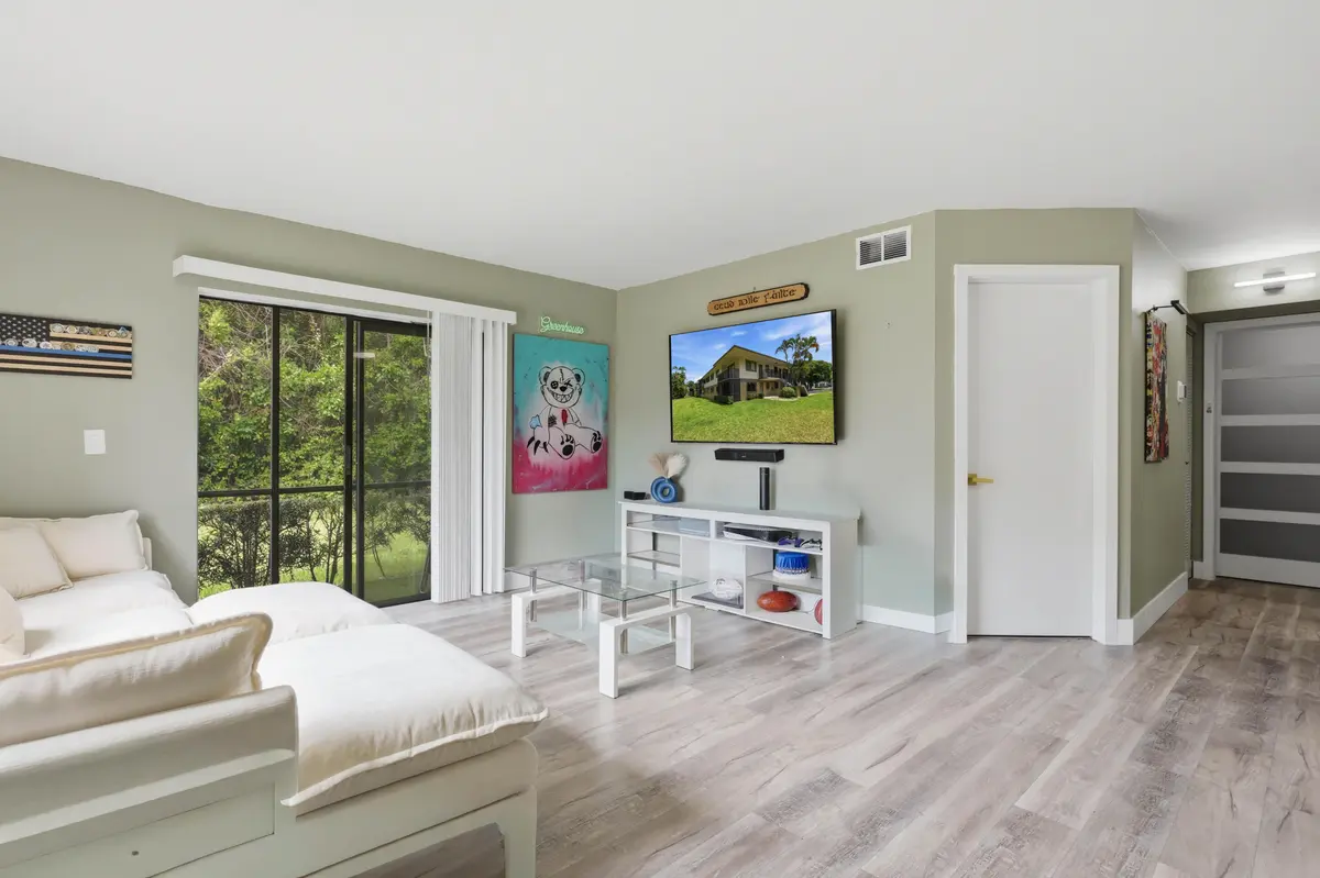 2J9A4683 at 545 Trace Circle 102, Deerfield Beach