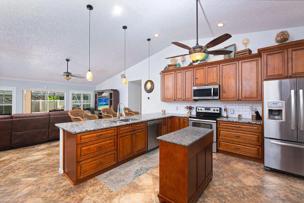 Image25 at 613 SE Dean Terrace, Port St. Lucie