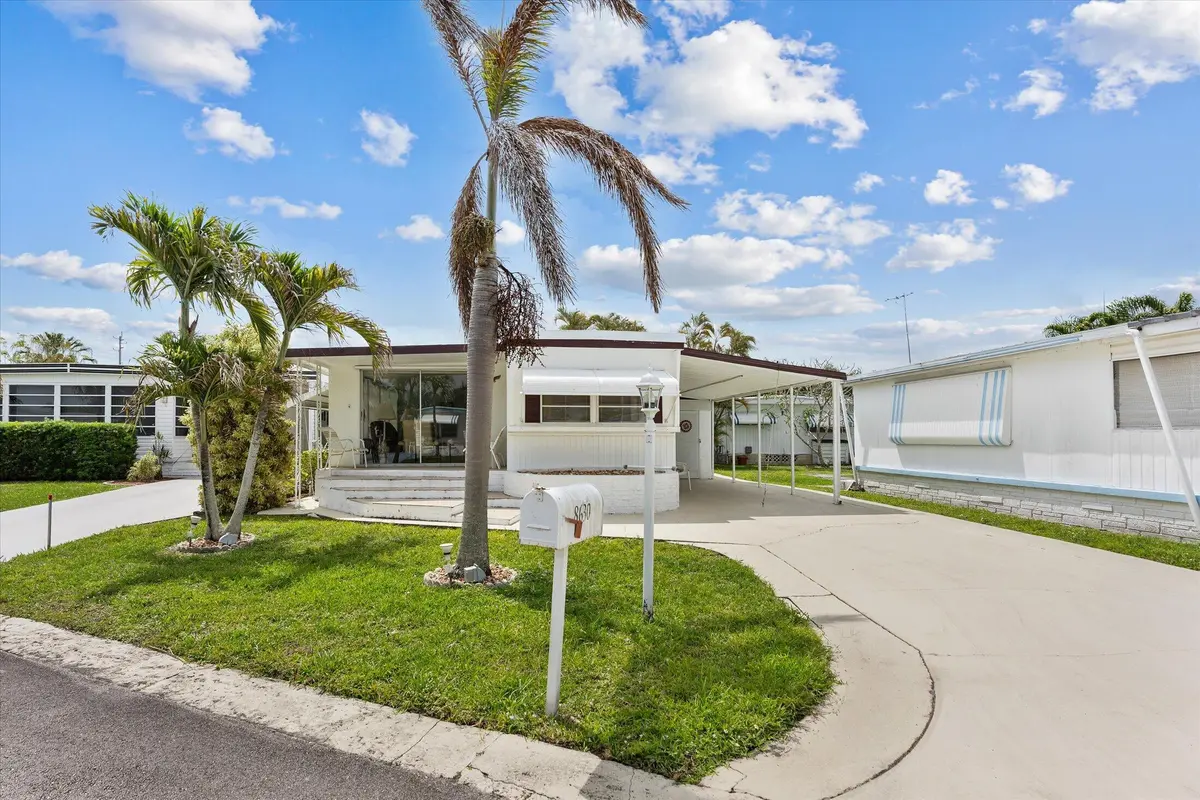 02-8630 SW 21st Ct, Davie-25 at 8630 SW 21st Court, Davie