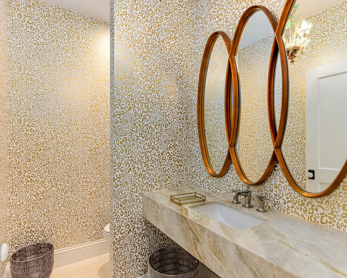 Half Bath at 443 Seaview Avenue, Palm Beach