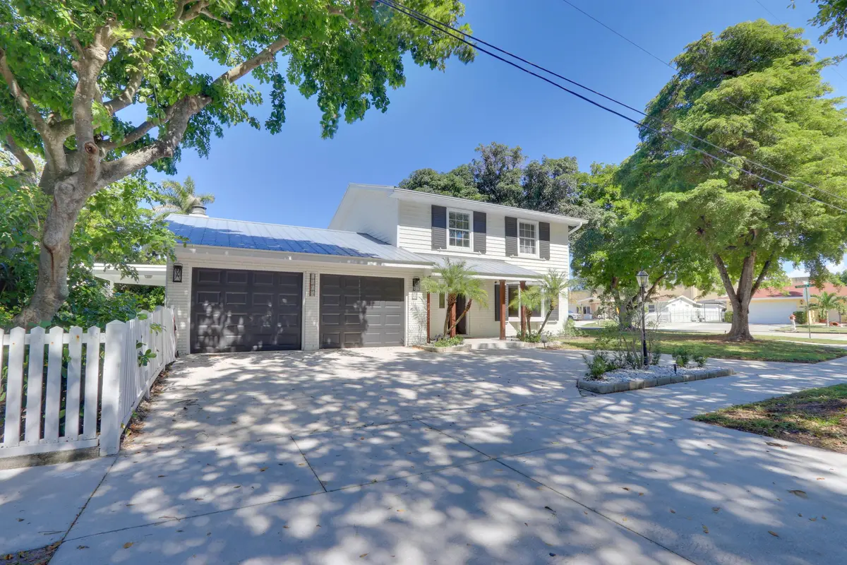 hamric.front1 at 1808 N 17th Ave Avenue, Lake Worth Beach