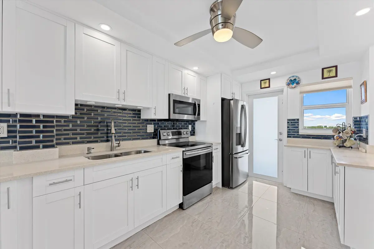 04-750 N Ocean Blvd #710, Pompano Beach at 750 N Ocean Boulevard 710, Pompano Beach
