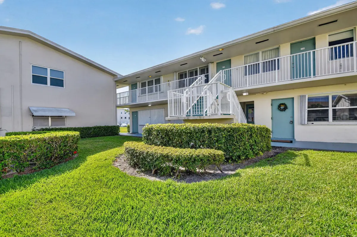 Horizons W at 600 Horizon 207, Boynton Beach