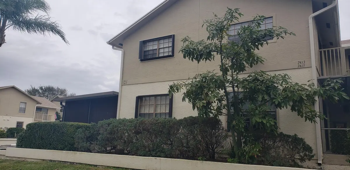 7411 JAMESTOWN VIEW OF ENTIRE BLDG 18 at 7462 SE Jamestown Terrace, Hobe Sound