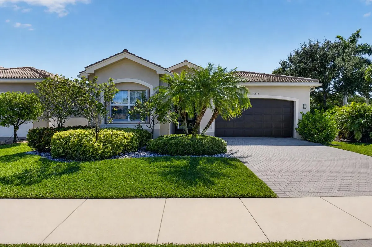 Front exterior at 10668 Regatta Ridge Road, Boynton Beach