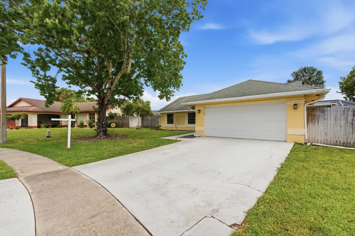 Curb Appeal at 145 Roycourt Circle, Royal Palm Beach
