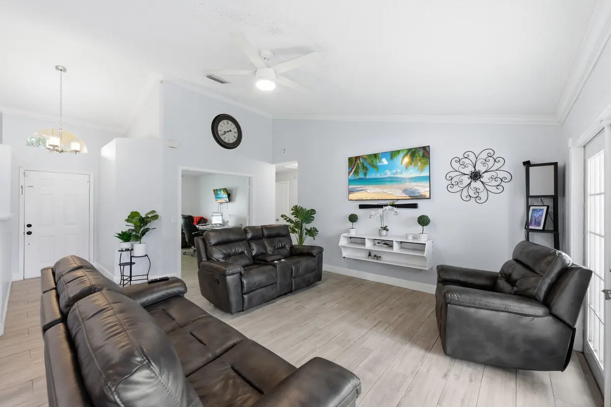 6__jjl0923 at 145 Roycourt Circle, Royal Palm Beach
