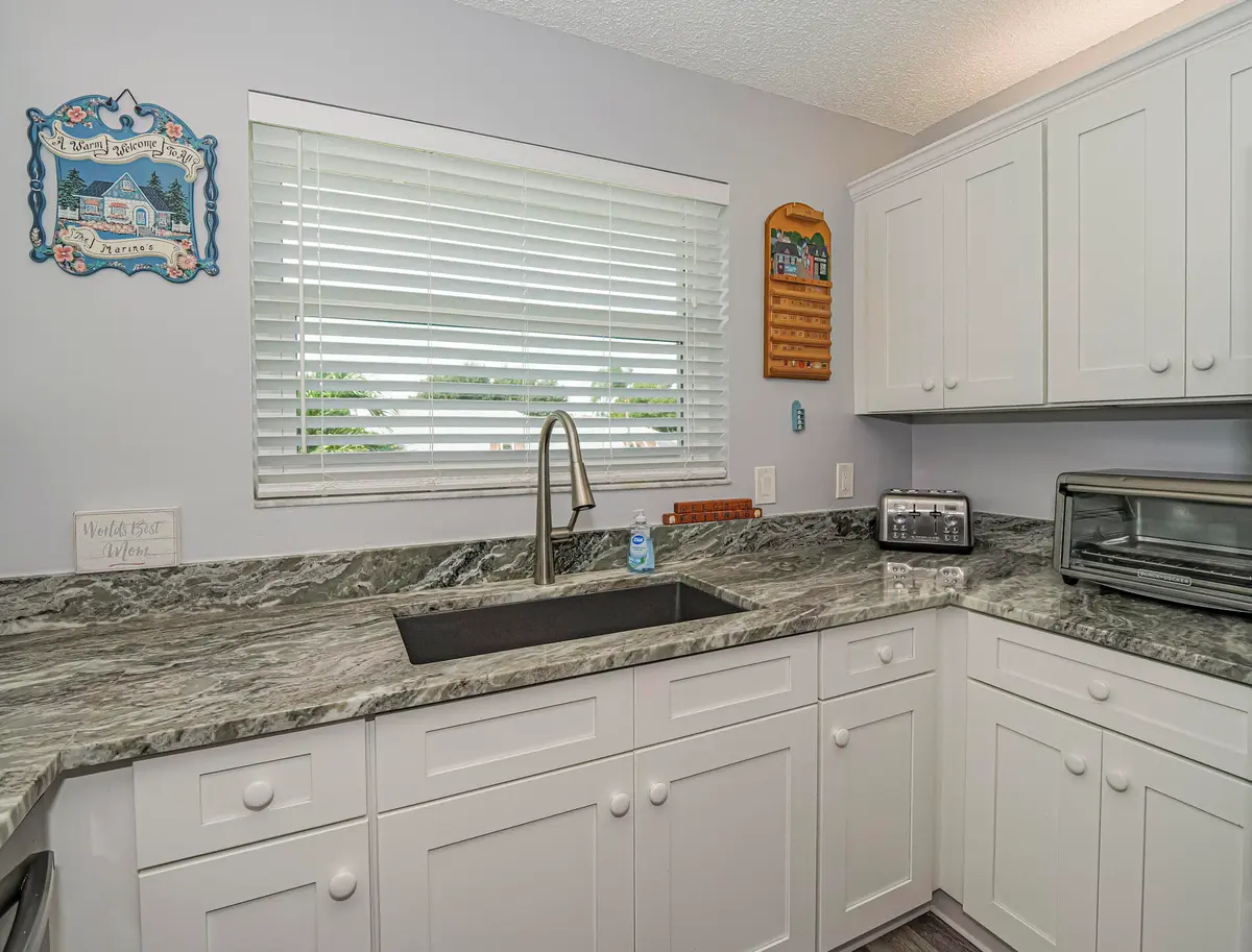 870 Lake Orchid Circle 204, Vero Beach, FL – photo 7