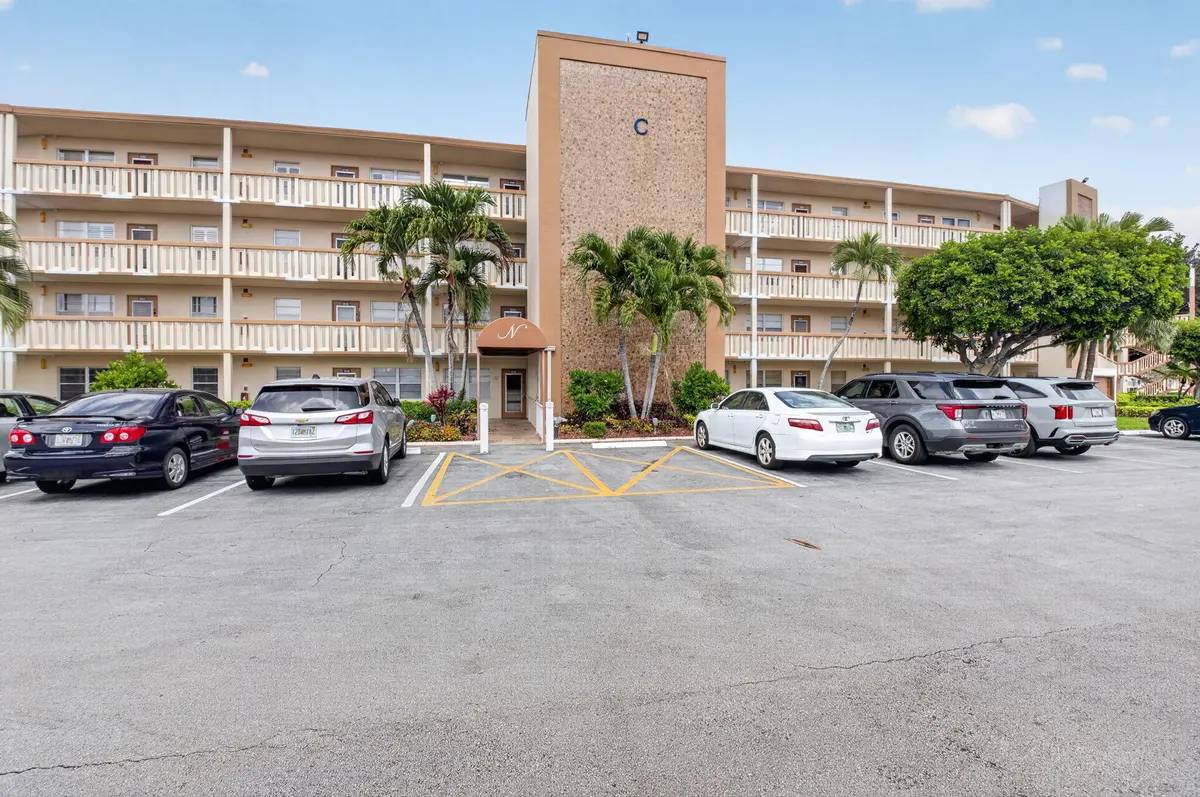Newcastle C at 2047 Newcastle C, Boca Raton