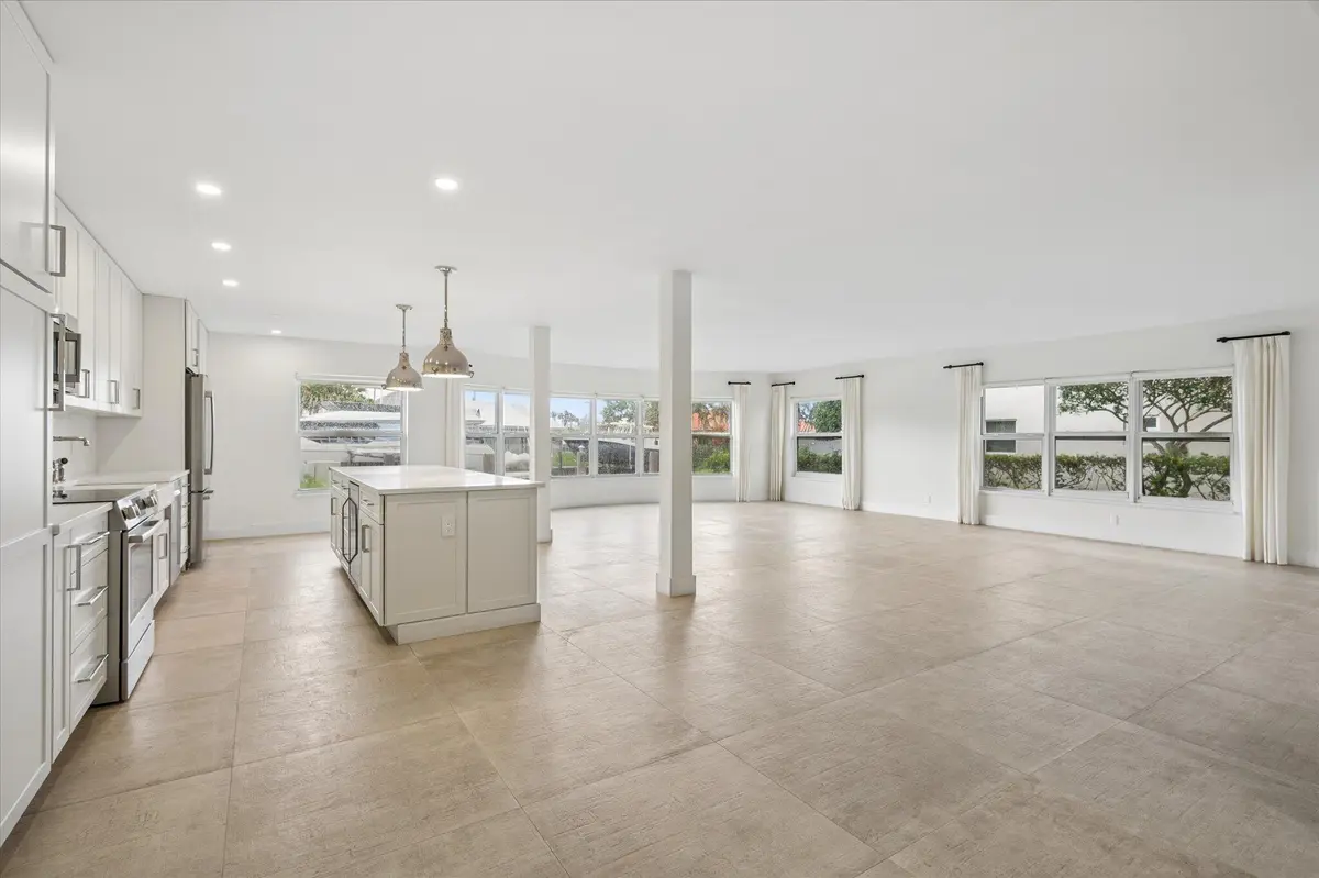 01-Wilkinson-5100 Bayview Dr #106-1 at 5100 Bayview Drive 106, Fort Lauderdale