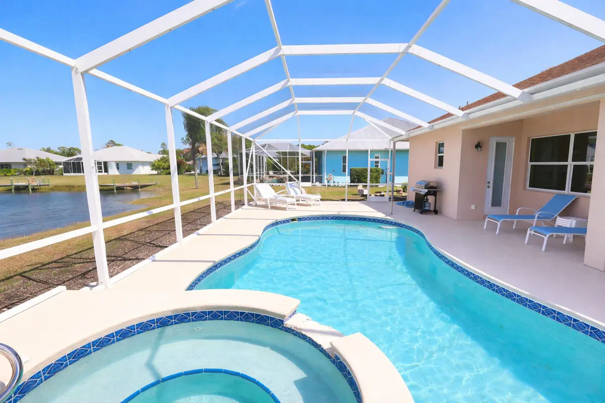 POOL at 809 Yearling Trail, Sebastian