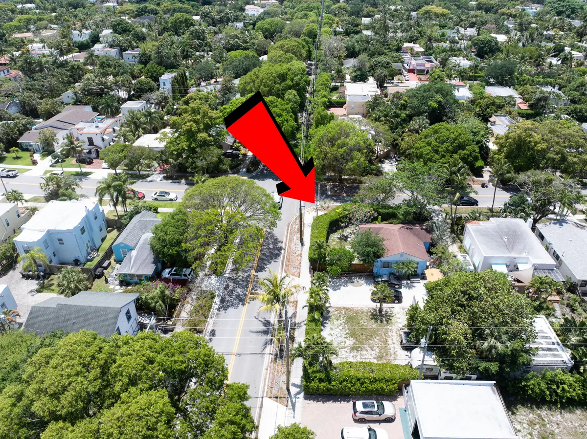 Petra-5 at 1915 Lake Avenue, West Palm Beach