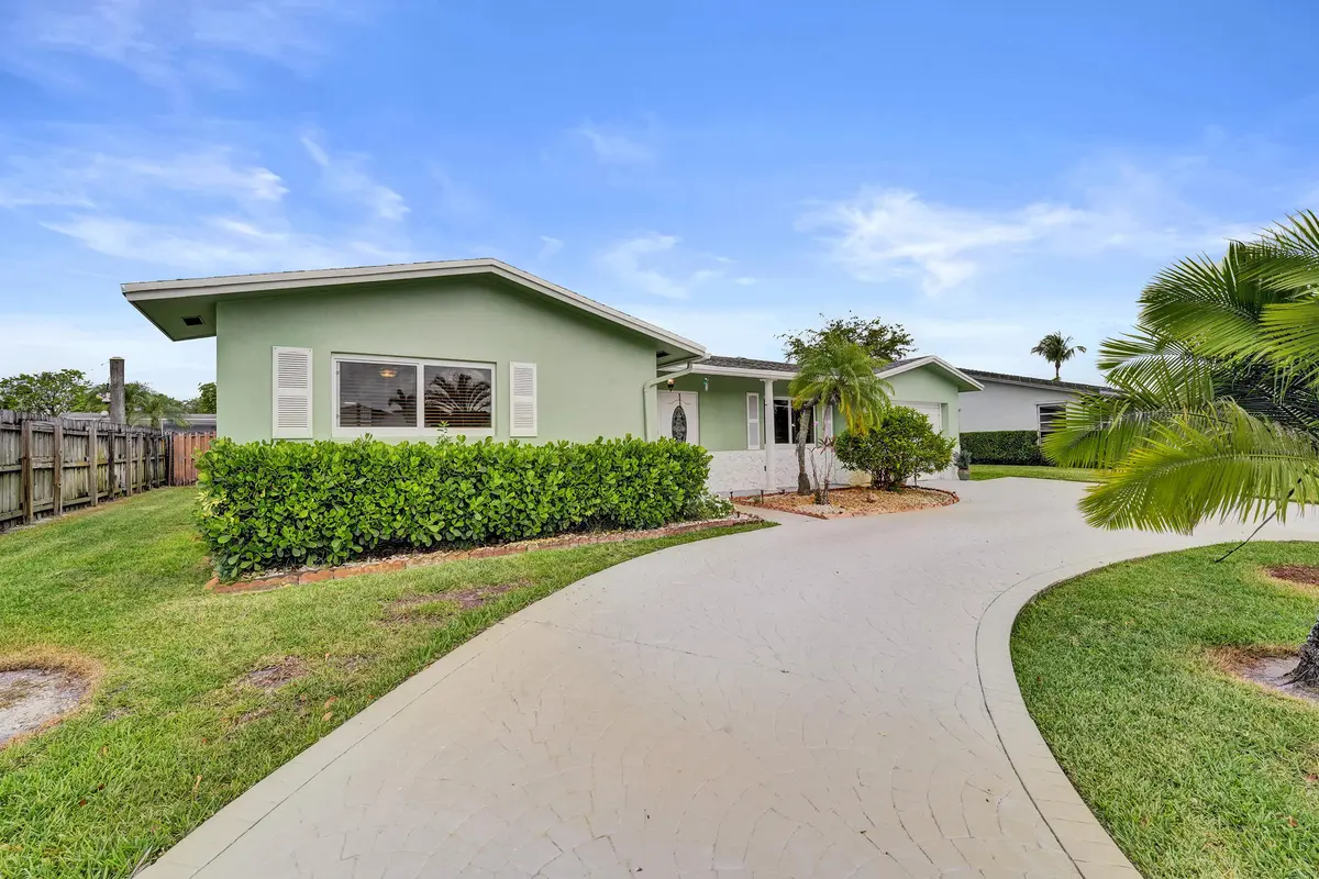 DSC03866 at 1710 NW 111th Terrace, Pembroke Pines