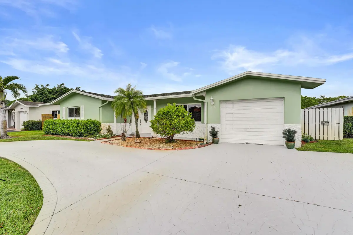 DSC03869 at 1710 NW 111th Terrace, Pembroke Pines