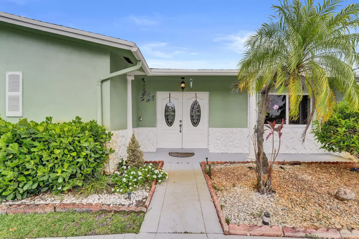 DSC03872 at 1710 NW 111th Terrace, Pembroke Pines