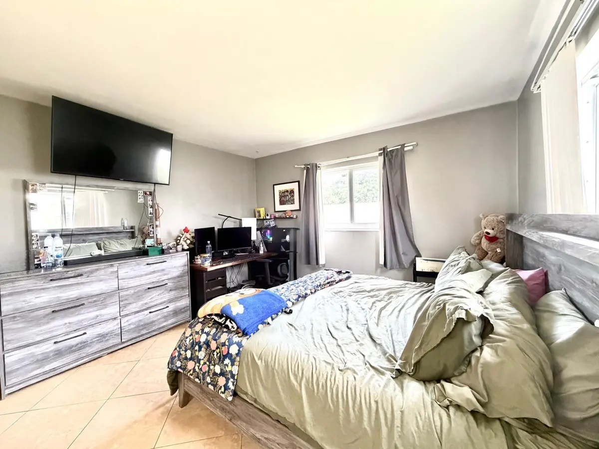 2358e459-3fbe-4ffe-8ee3-b87bea783d90 at 4731 NE 21st Terrace 2, Lighthouse Point