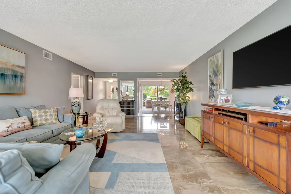 _MLP9001 at 4680 SW Parkgate Boulevard C, Palm City