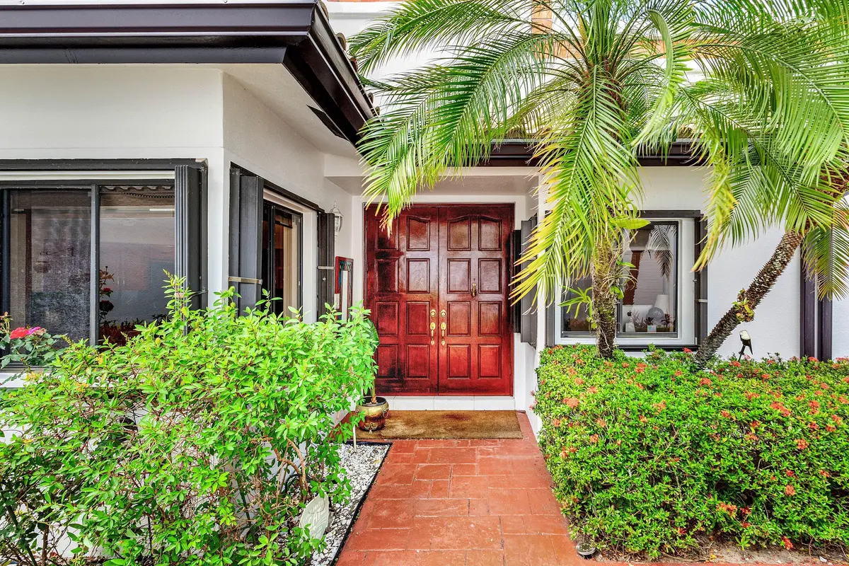 Entrance at 6514 Via Rosa, Boca Raton