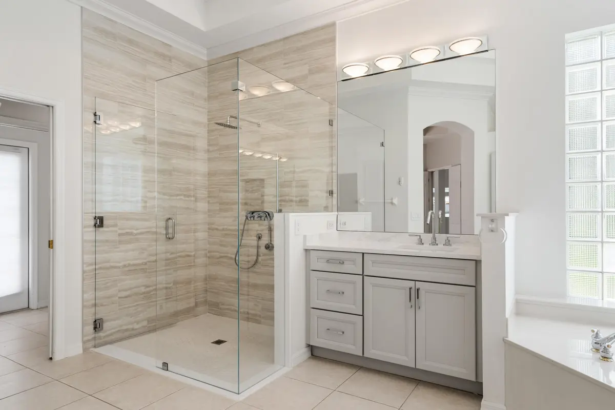 Primary Bath at 2534 SW Manor Hill Drive, Palm City