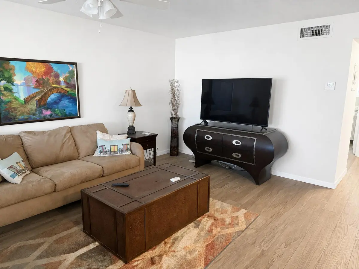 Living Room at 111 Shore Court 302, North Palm Beach