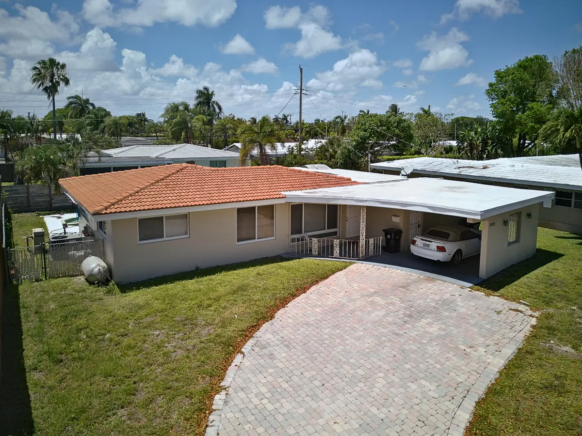 horton-aerial at 5821 NE 22nd Avenue, Fort Lauderdale