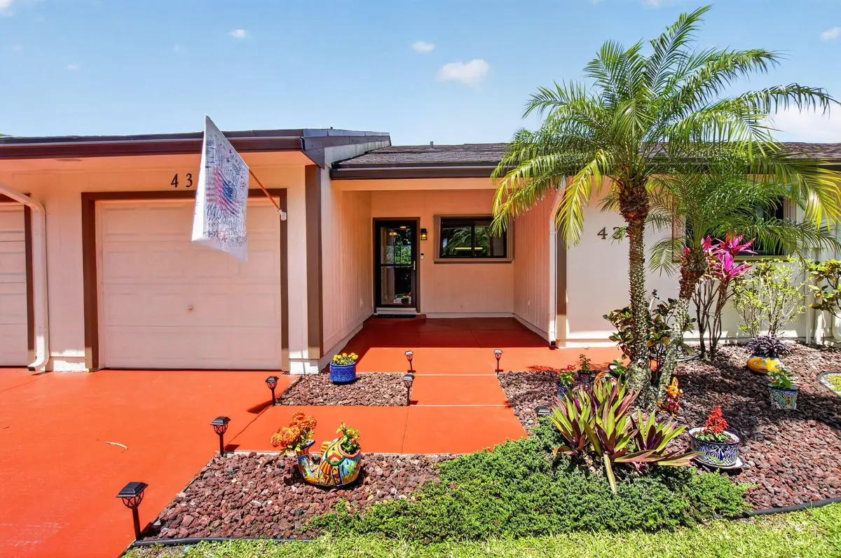 4-web-or-mls-DSC_6550 at 43 Mayfair Lane, Boynton Beach