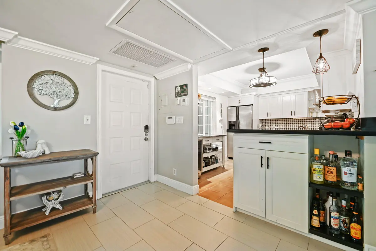 3-web-or-mls-800-cypress-blvd-103 at 800 Cypress Boulevard #103, Pompano Beach