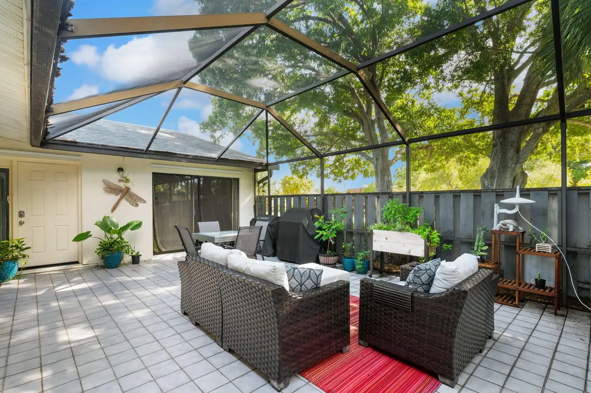 c3 at 1433 Captains Walk 18d, Fort Pierce