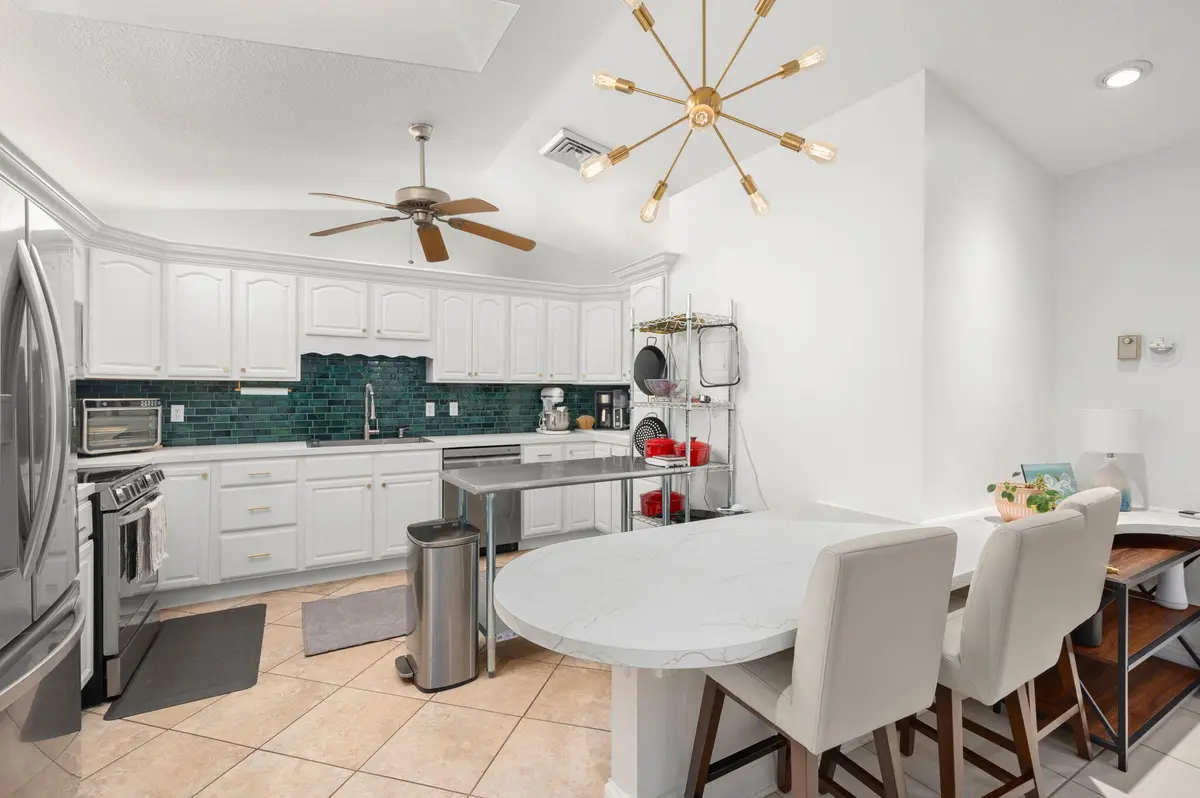 c7 at 1433 Captains Walk 18d, Fort Pierce