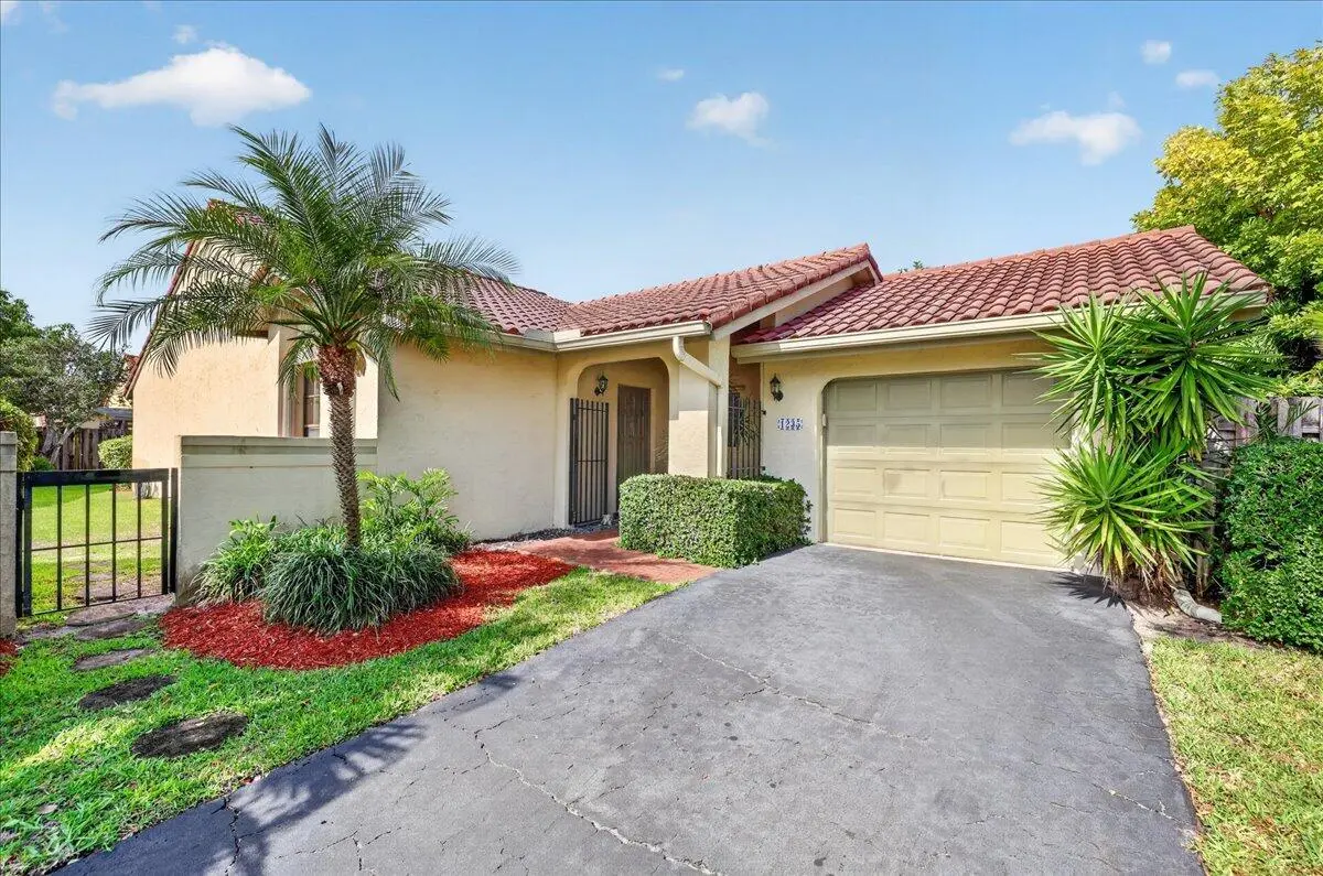 03-8I8A2663 at 1235 NW 21st Terrace, Delray Beach