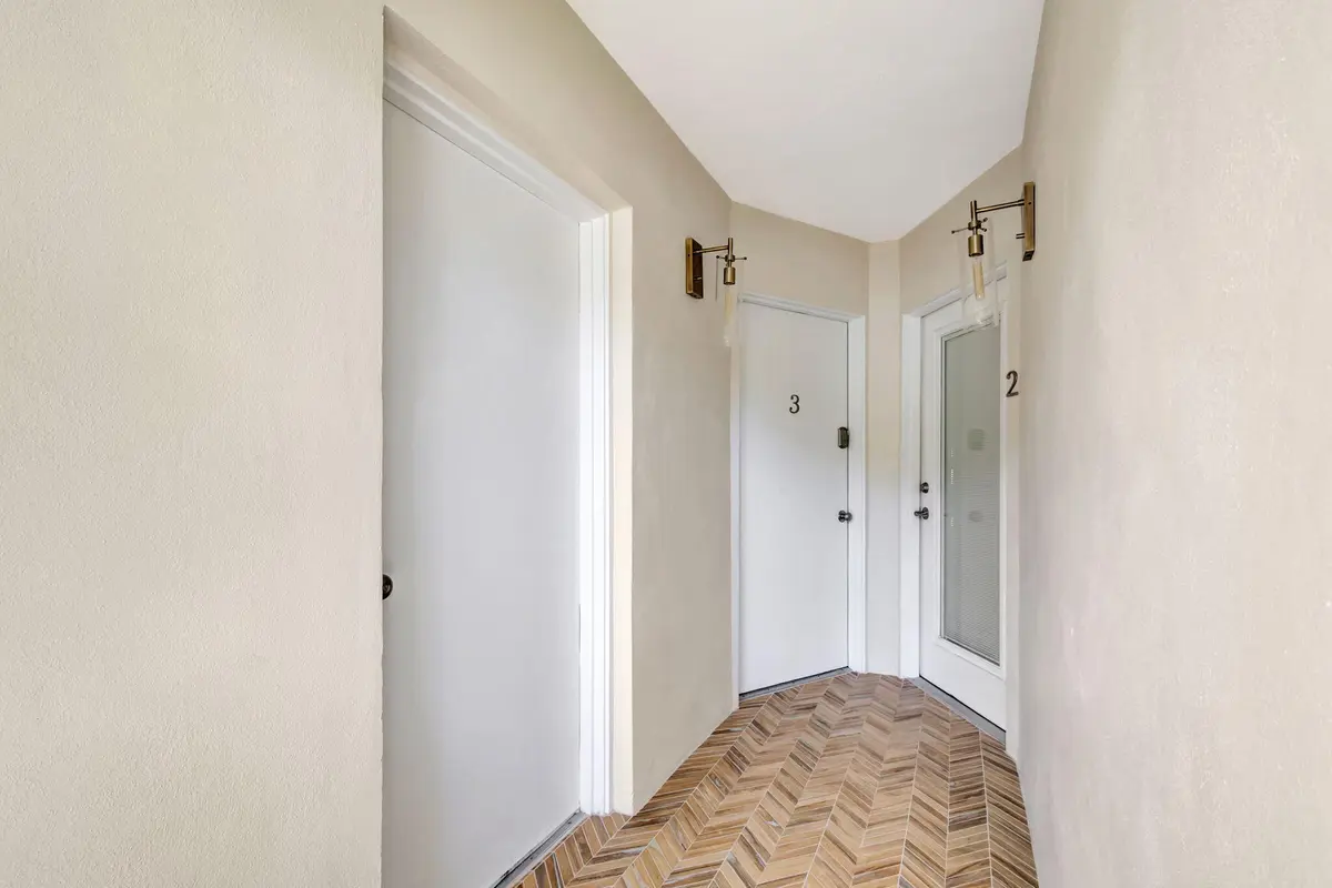 5-web-or-mls-5D1A4935 at 68 Yacht Club Drive 3, North Palm Beach