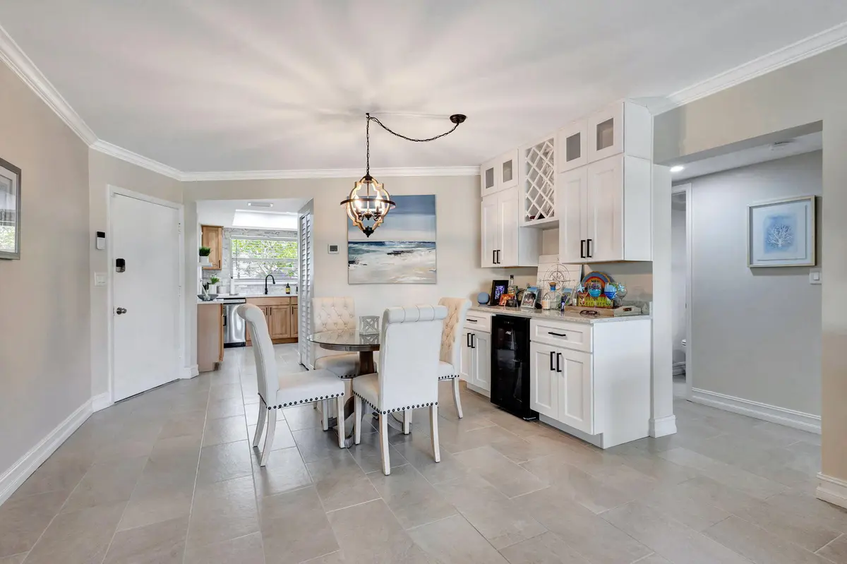 6-web-or-mls-5D1A4940 at 68 Yacht Club Drive 3, North Palm Beach