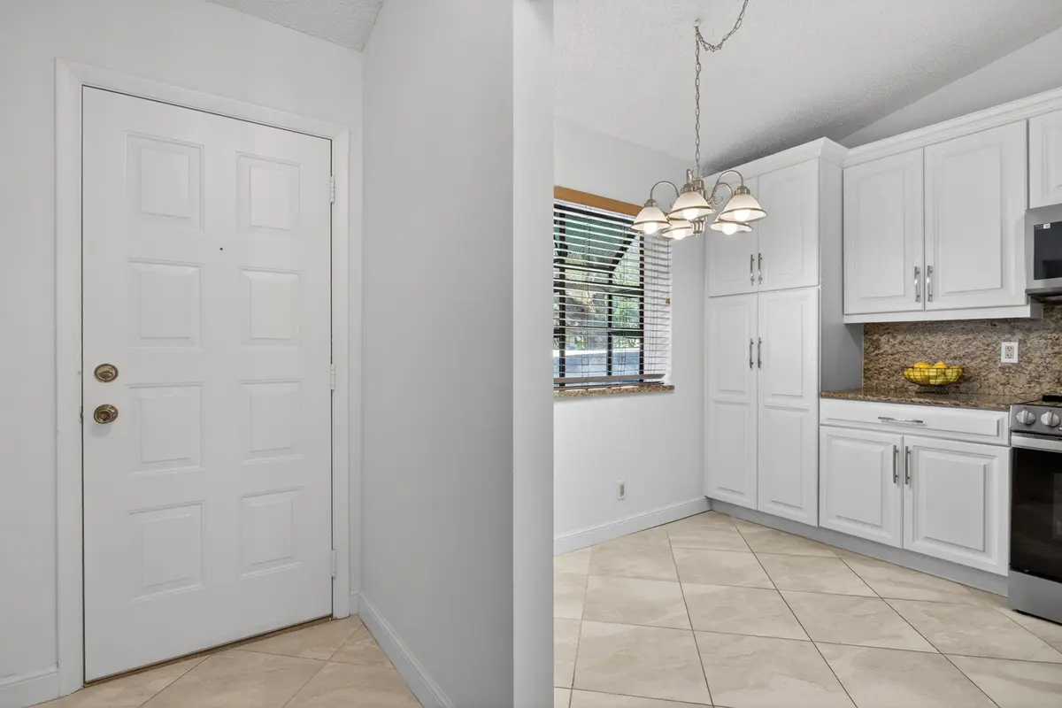 Kitchen at 3254 Carambola Circle, Coconut Creek